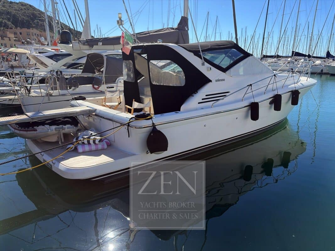 Uniesse 42